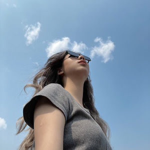 Meet your Posher, Vicky